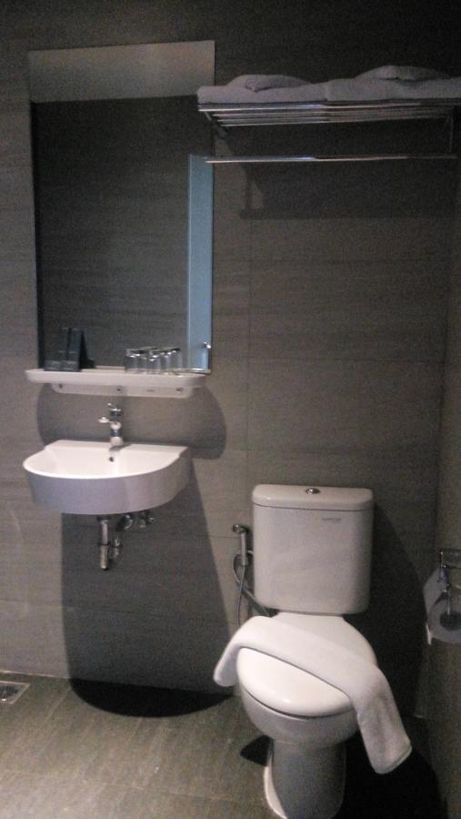 Shakti Hotel จาการ์ตา ภายนอก รูปภาพ